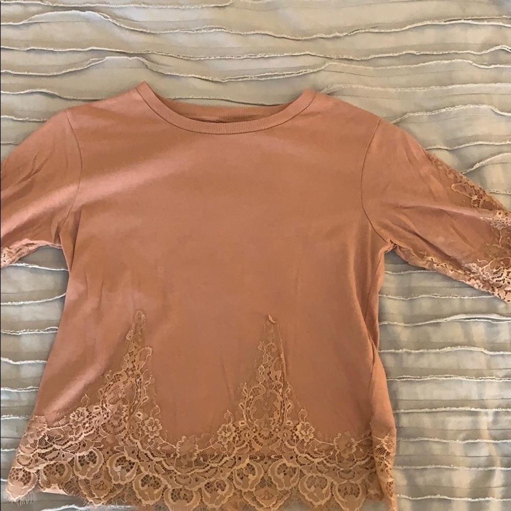 TOP SHOP cropped lace detail